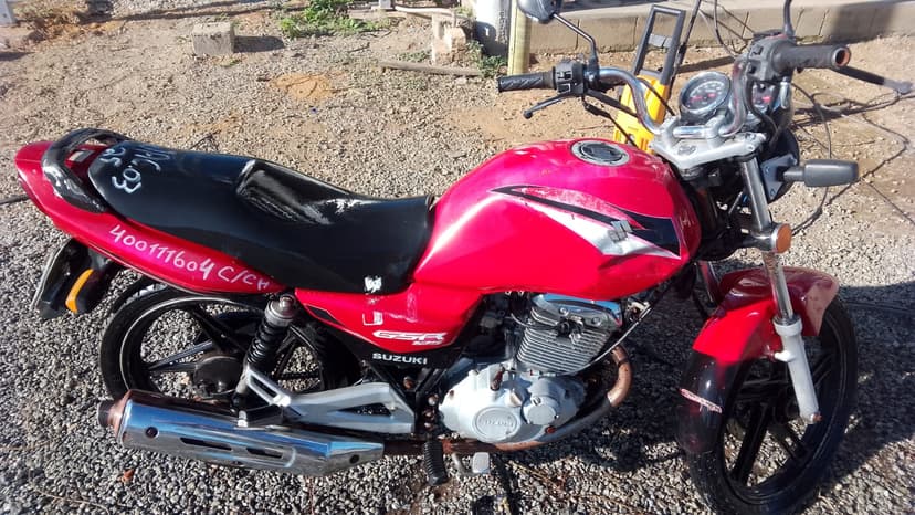 SUCATA APROVEITAVEL JTA / SUZUKI GSR125 - 2013/2014