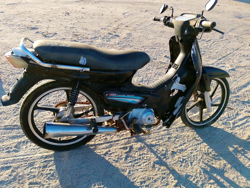 SUCATA APROVEITÁVEL I / MIZA BEE LJ50Q - 2013/2013