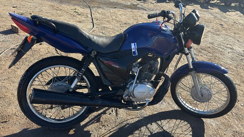 VEÍCULO CONSERVADO 4HONDA / CG 125 FAN KS - 2009/2010