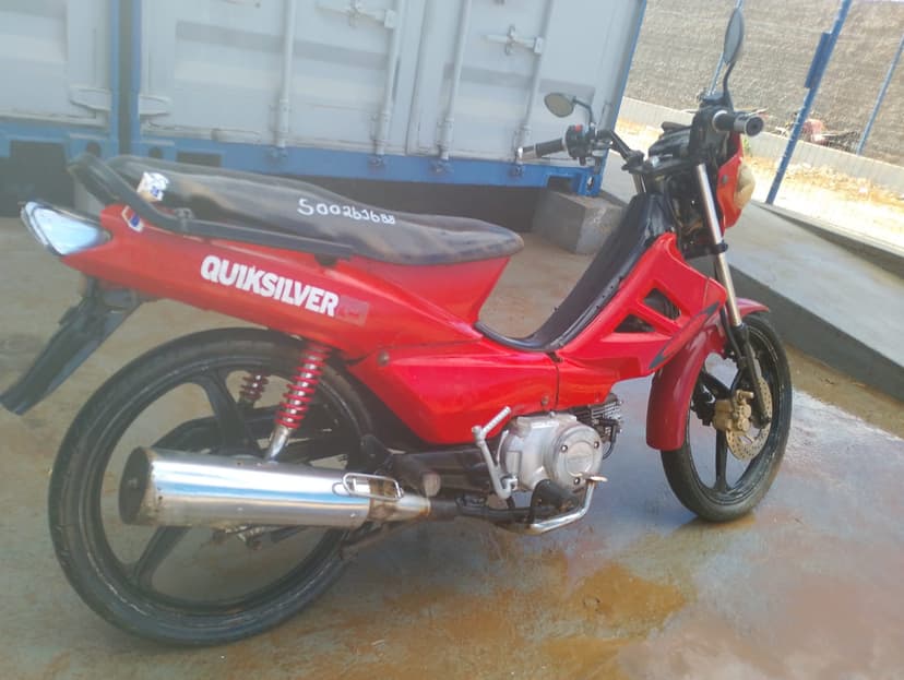 SUCATA APROVEITAVEL COM MOTOR INSERVIVEL SHINERAY / JONNY 50 CC - N/I/N/I