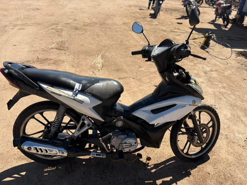 SUCATA APROVEITAVEL COM MOTOR INSERVIVEL  WUYANG / LIBERTI CC - N/I/N/I