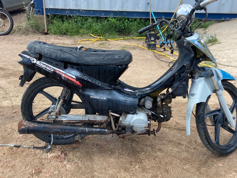 SUCATA APROVEITAVEL COM MOTOR INSERVIVEL  SHINERAY / PHOENIX - N/I/N/I