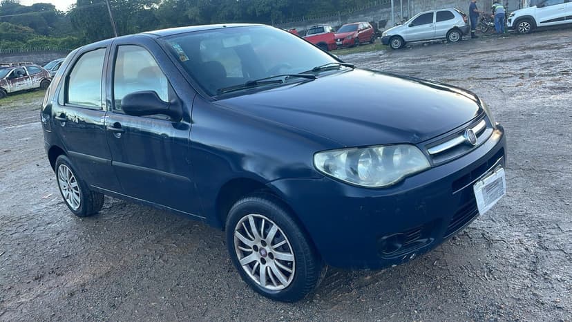 VEÍCULO CONSERVADO FIAT / PALIO FIRE ECONOMY - 2013/2014