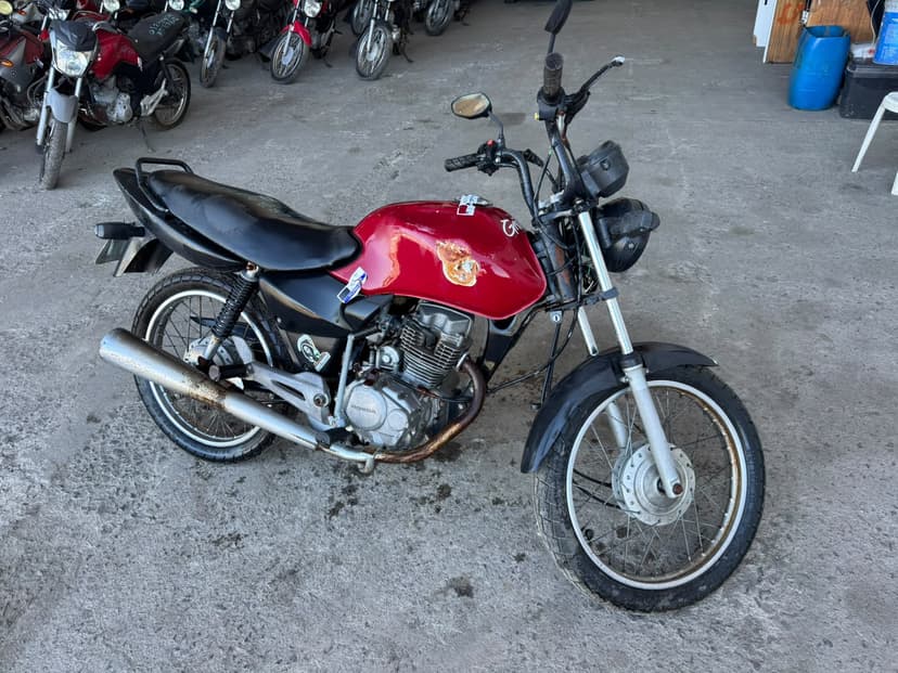 VEÍCULO CONSERVADO HONDA / CG 125 TITAN ES - 2002/2003