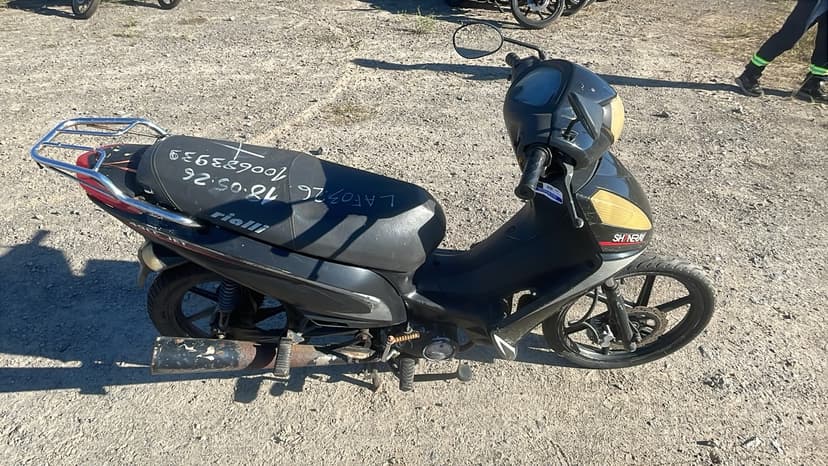 SUCATA APROVEITAVEL COM MOTOR INSERVIVEL SHINERAY / 49CC JET - N/I/N/I