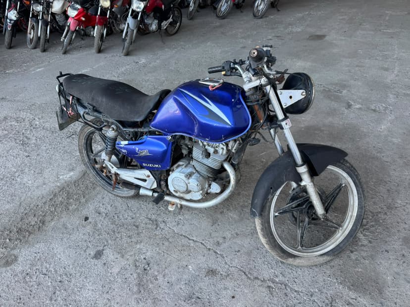 VEÍCULO CONSERVADO JTA / SUZUKI EN125 YES - 2008/2008