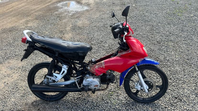 SUCATA APROVEITAVEL COM MOTOR INSERVIVEL MARVA / HUARI - N/I/N/I