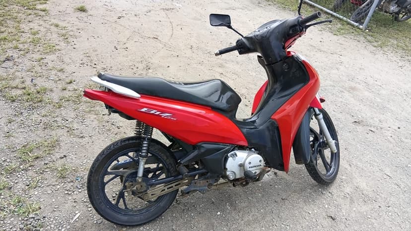 VEICULO CONSERVADO HONDA / BIZ 125 - 2024/2024