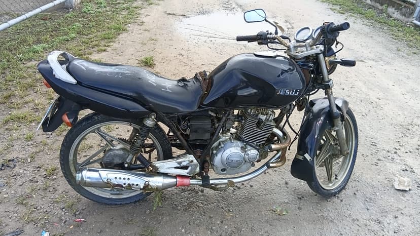 VEICULO CONSERVADO JTA / SUZUKI EN125 YES - 2007/2008