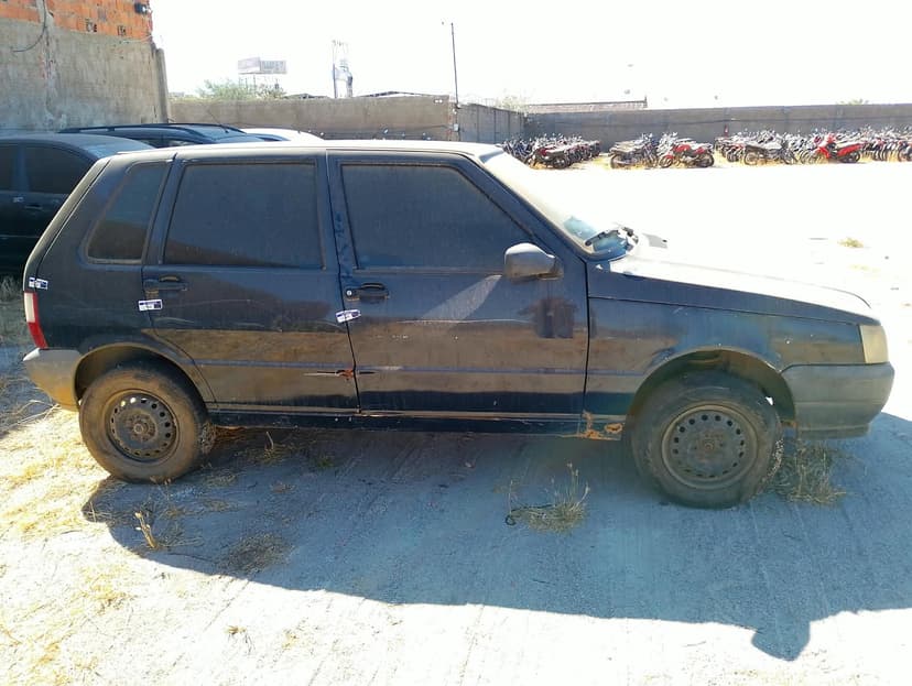 SUCATA APROVEITAVEL FIAT / UNO MILLE FIRE - 2004/2004