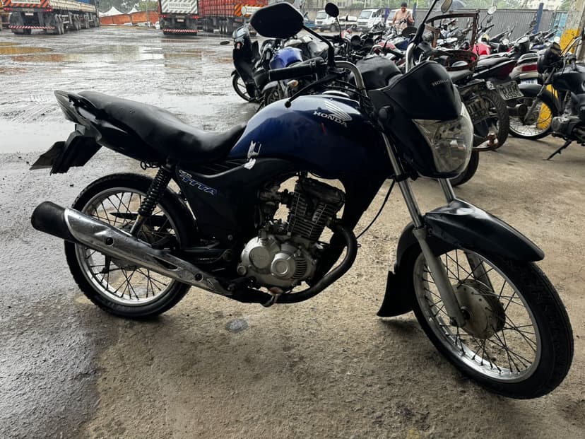SUCATA APROVEITAVEL COM MOTOR INSERVIVEL HONDA / CG 150 TITAN KS - 2009/2009