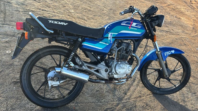 SUCATA APROVEITAVEL COM MOTOR INSERVIVEL HONDA / CG 125 TODAY - 1991/1991