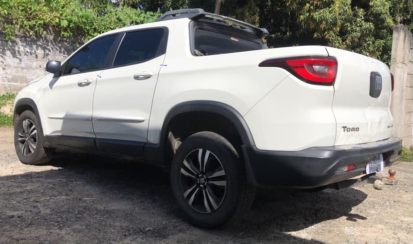 VEICULO CONSERVADO FIAT / TORO FREEDOM AT - 2017/2018