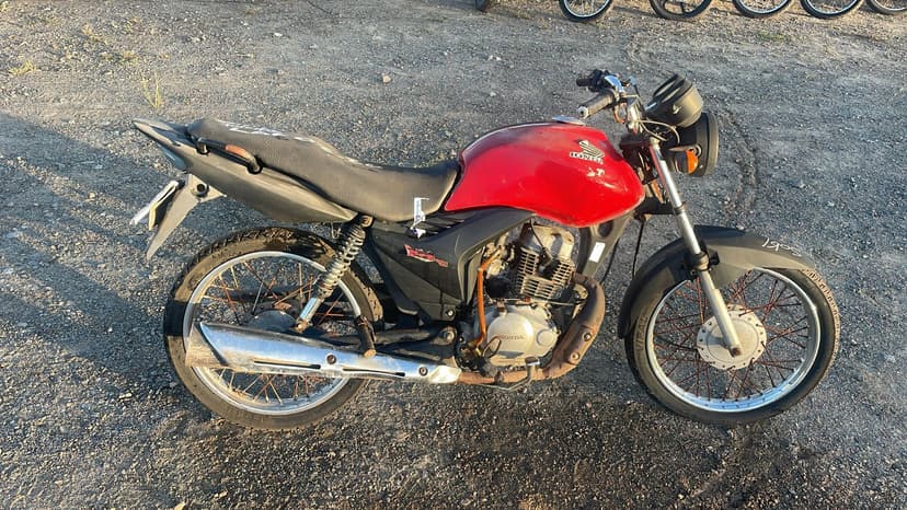 VEÍCULO CONSERVADO HONDA / CG 125 FAN KS - 2011/2012