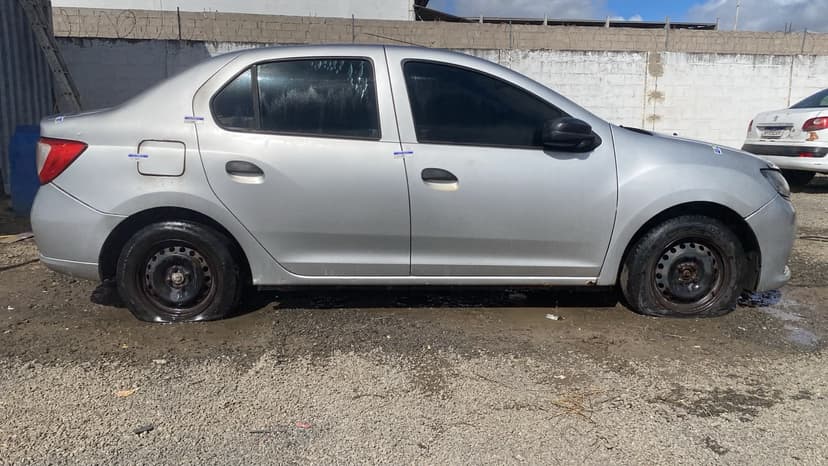 VEICULO CONSERVADO RENAULT / LOGAN AUTH 10 - 2018/2018