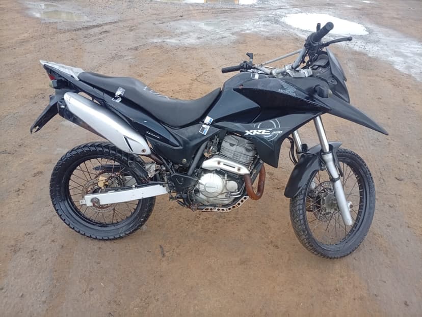 SUCATA APROVEITAVEL HONDA / XRE 300 - 2011/2012