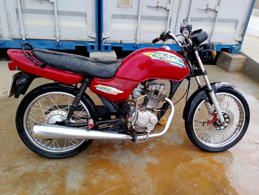 VEICULO CONSERVADO HONDA / CG 125 TITAN - 1999/2000