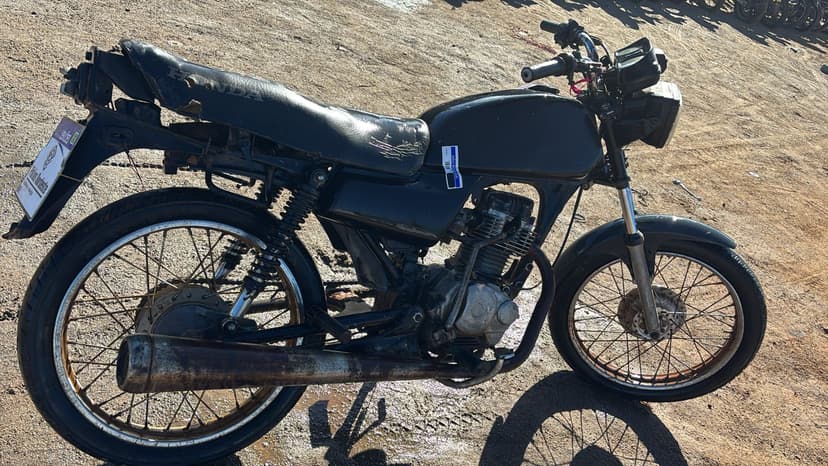 SUCATA APROVEITAVEL COM MOTOR INSERVIVEL HONDA / CG 125 - 1991/1991