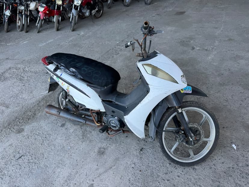 VEÍCULO CONSERVADO I / SHINERAY XY 50 Q - 2013/2014