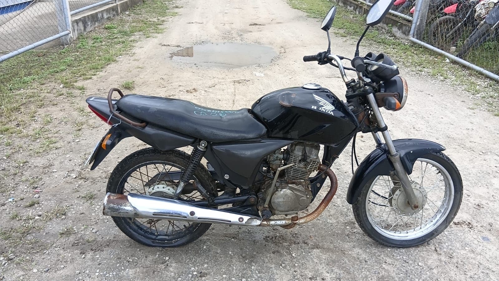 b4de6d1d50ca0e552b3d5095773eaa96.jpg