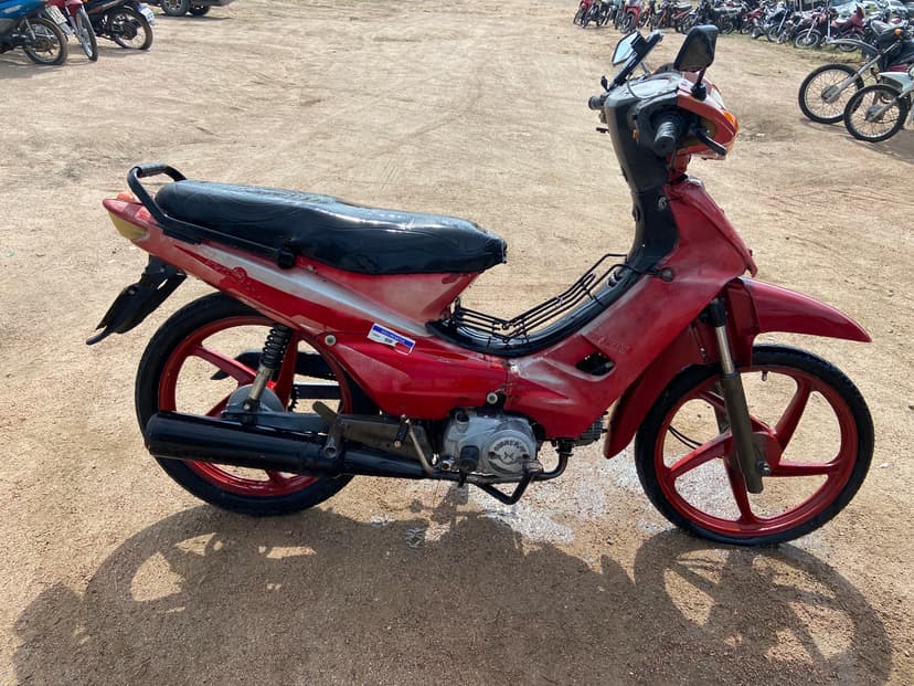 SUCATA APROVEITAVEL COM MOTOR INSERVIVEL SHINERAY / PHOENIX - N/I/N/I
