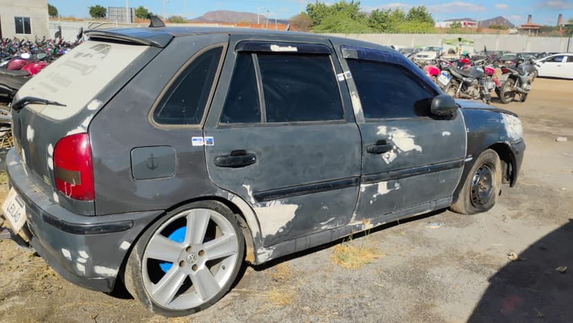 VEÍCULO CONSERVADO VW / GOL 1.0 - 2004/2004