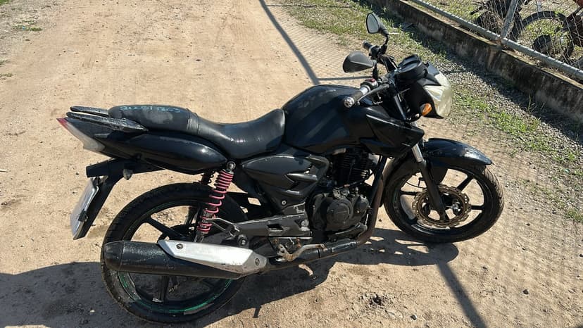 VEICULO CONSERVADO DAFRA/TVS APACHE RTR 150 - 2011/2012