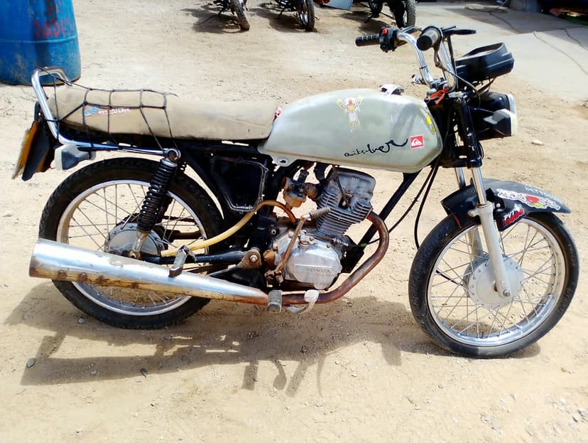 SUCATA APROVEITAVEL COM MOTOR INSERVIVEL HONDA / CG 125 TODAY - N/I/N/I