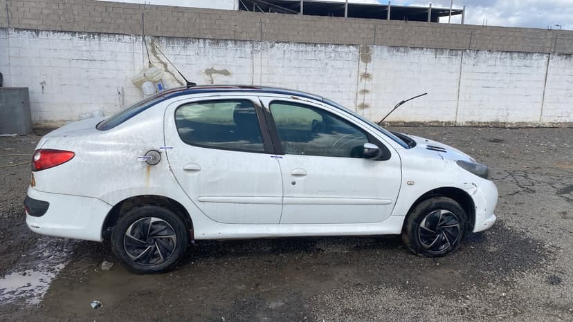 VEICULO CONSERVADO PEUGEOT / 207PASSION XR - 2011/2011