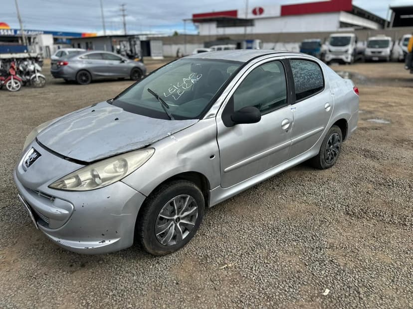 VEÍCULO CONSERVADO PEUGEOT / 207PASSION XR - 2011/2012