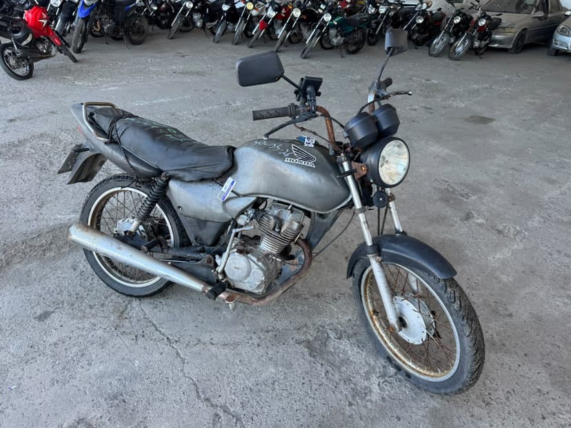 VEÍCULO CONSERVADO HONDA / CG 125 FAN - 2008/2008