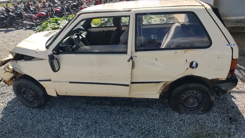 SUCATA APROVEITAVEL FIAT / UNO MILLE - 1990/1991