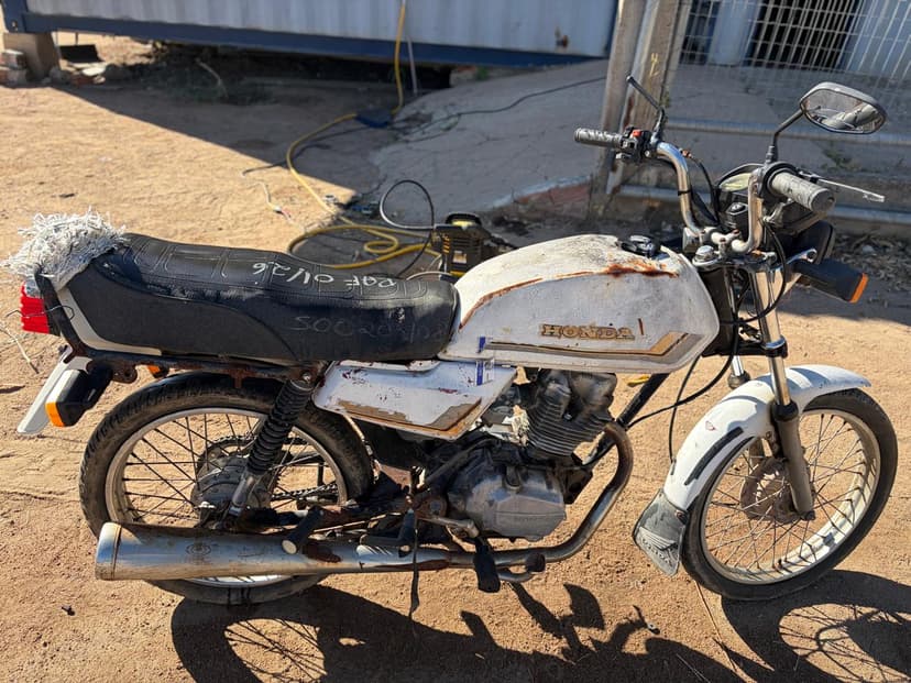 SUCATA APROVEITAVEL HONDA / CG 125 - 1984/1984