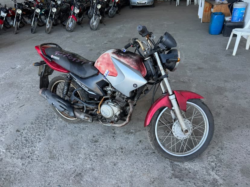 VEÍCULO CONSERVADO YAMAHA / FACTOR YBR125 K - 2011/2012