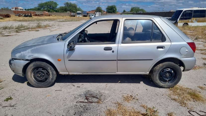 SUCATA APROVEITÁVEL FORD / FIESTA - 1999/2000