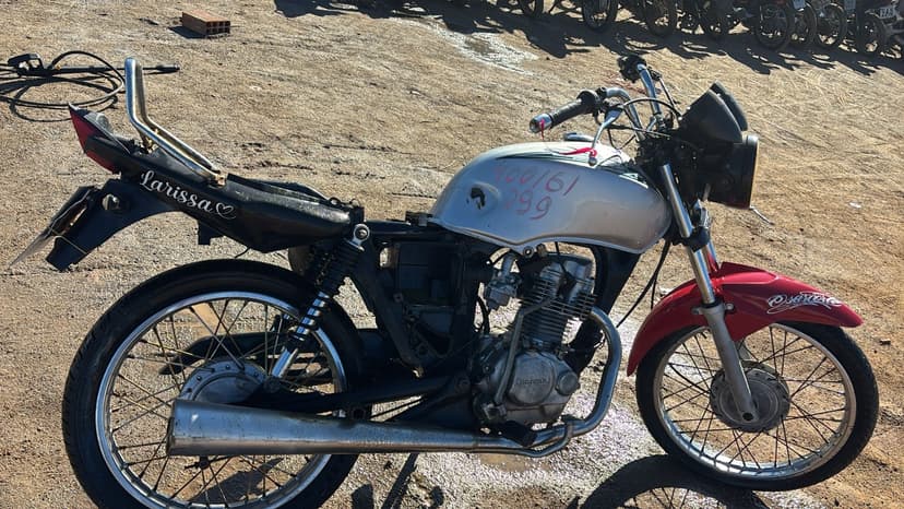 VEÍCULO CONSERVADO HONDA / CG 125 TITAN KS - 2000/2000