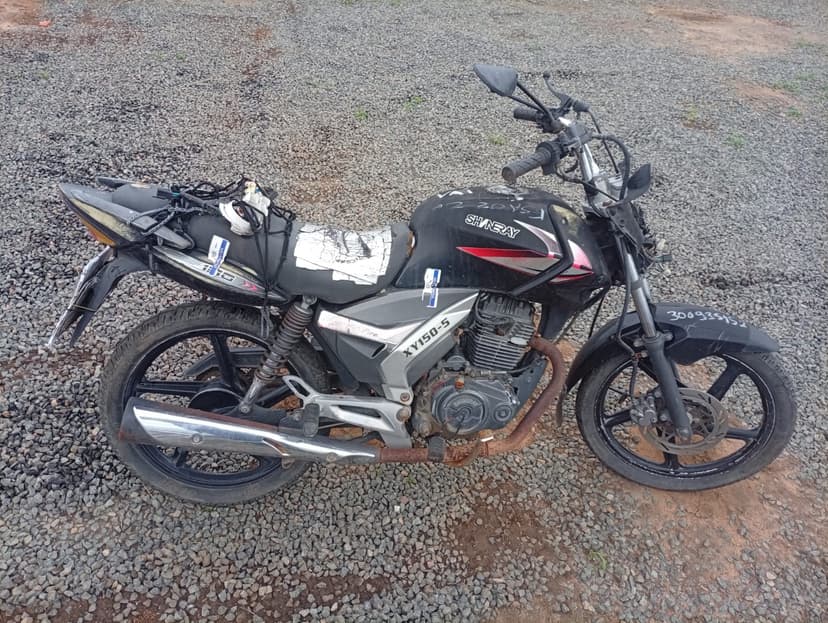 VEÍCULO CONSERVADO I / SHINERAY XY 150 5 - 2013/2014