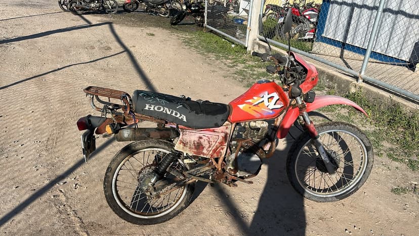 SUCATA APROVEITAVEL HONDA / XL 125 S - 1996/1996