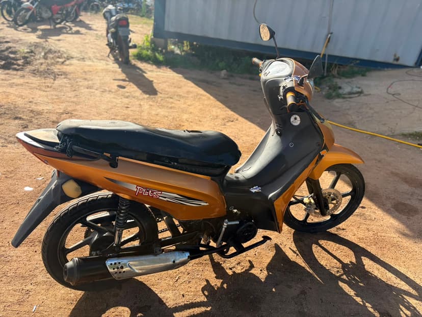 SUCATA APROVEITAVEL COM MOTOR INSERVIVEL BRAVAX / CHARMING - N/I/N/I