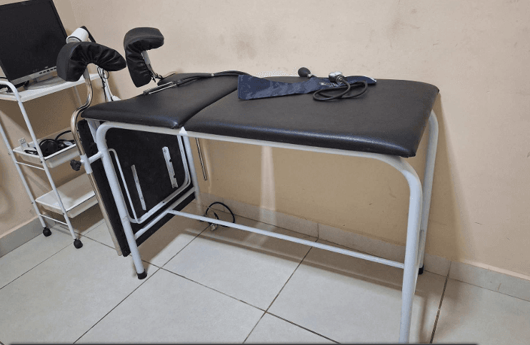 MESA PARA EXAME GINECOLÓGICO