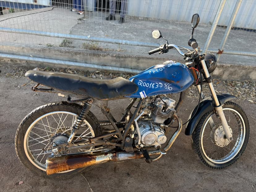 SUCATA APROVEITAVEL COM MOTOR INSERVIVEL SUNDOWN / MAX 125 SE - 2007/2007