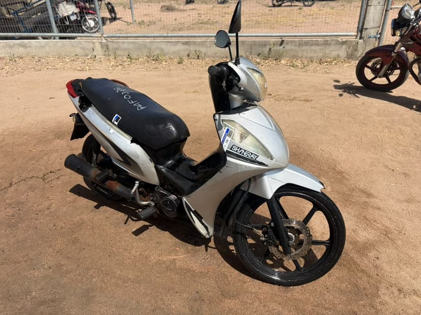 SUCATA APROVEITAVEL COM MOTOR INSERVIVEL SHINERAY / JET - N/I/N/I