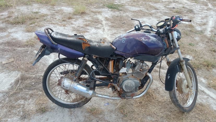 SUCATA APROVEITAVEL YAMAHA / YBR 125K - 2004/2004