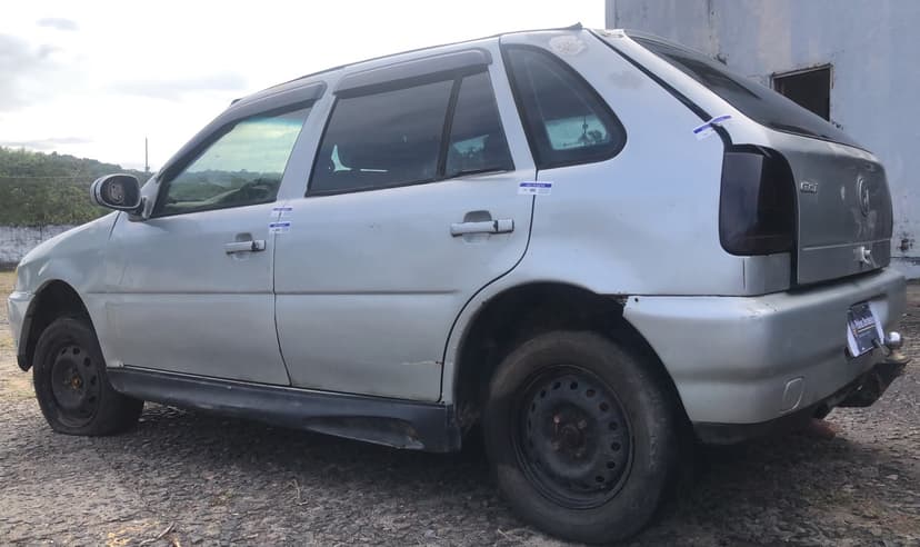 SUCATA APROVEITAVEL COM MOTOR INSERVIVEL VW / GOL 16V - 1999/1999
