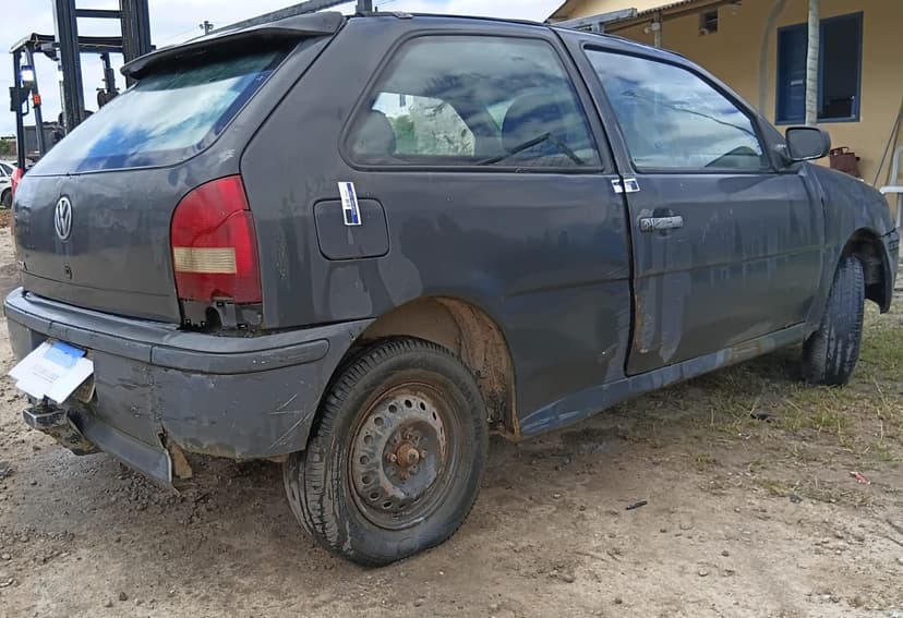 VEICULO CONSERVADO VW / GOL 1.0 - 2004/2005
