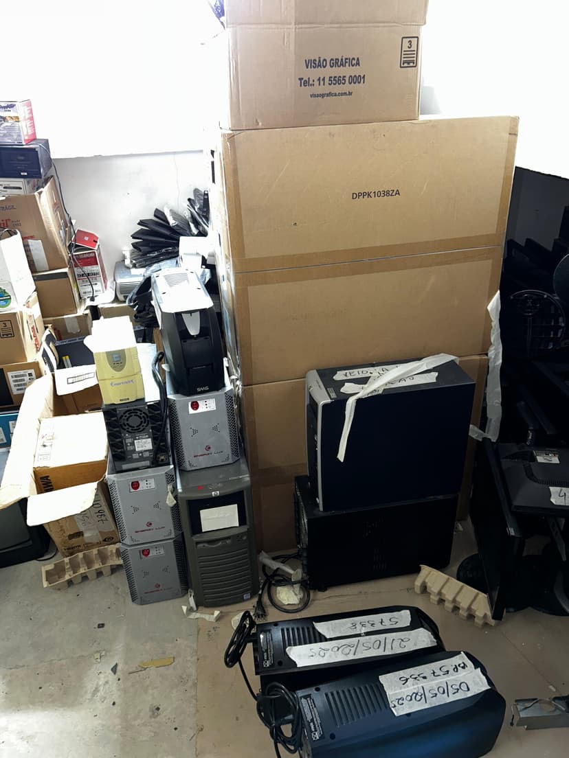 EQUIPAMENTOS DE INFORMÁTICA DIVERSOS