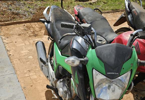 SUCATA APROVEITÁVEL COM MOTOR INSERVÍVEL DE HONDA CG 160 TITAN, ANO 2017/2018